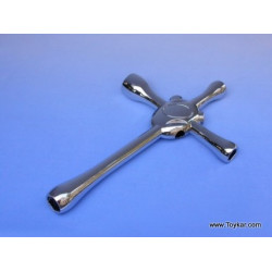 4-WAY WRENCH 557