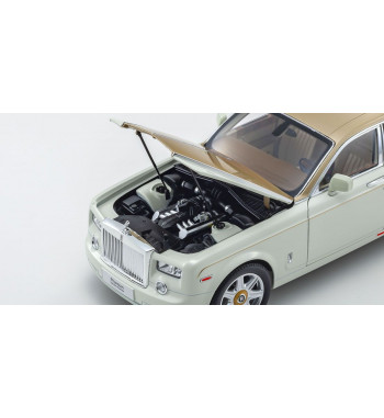 08841EWG Rolls-Royce Phantom EWB (English White/Gold) KYOSHO ORIGINAL 1/18 scale