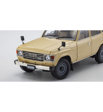 08956BE Toyota Land Cruiser 60 (Traditional Beige) KYOSHO ORIGINAL 1/18 scale
