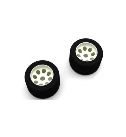 EFTH005W Pre-Shaped Rear Tire L25ﾟ (2pcs/FANTOM EP-4WD)