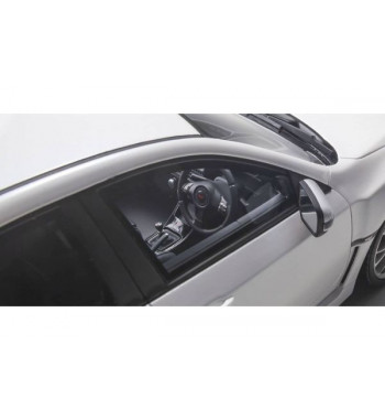 OTM873 OttO mobile 1/18scale SUBARU IMPREZA WRX STI S206 (WHITE) Limited to 300 worldwide OttO Mobile Kyosho Exclusive