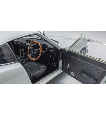 08220WP KYOSHO ORIGINAL 1/18 scale NISSAN Fairlady Z-L (S30)(White pearl)