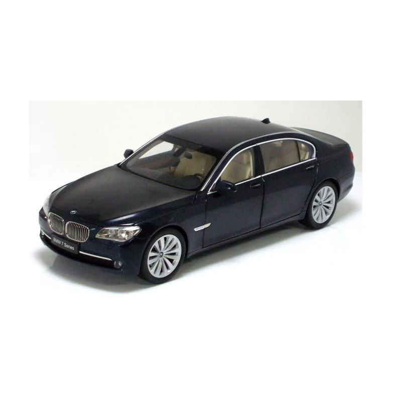 1/18 BMW 750Li (F03) CITRINE BLACK