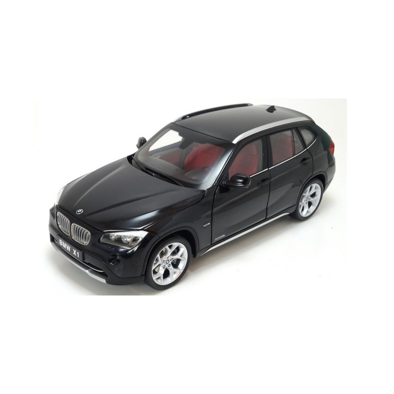 1/18 BMW X1 xDrive 28i E84 Black Sapphire