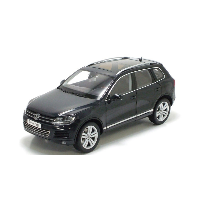 1/18 Volkswagen Touareg 2010 TSI Deep Black Pearl