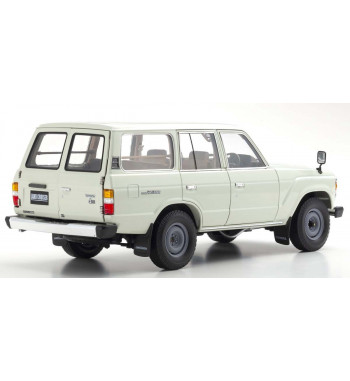 08956W Toyota Land Cruiser 60 (White) KYOSHO ORIGINAL 1/18 scale