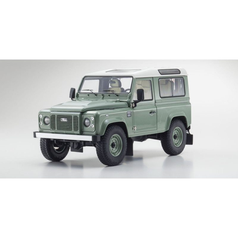 1/18 Land Rover Defender 90 Heritage Grasmere Green