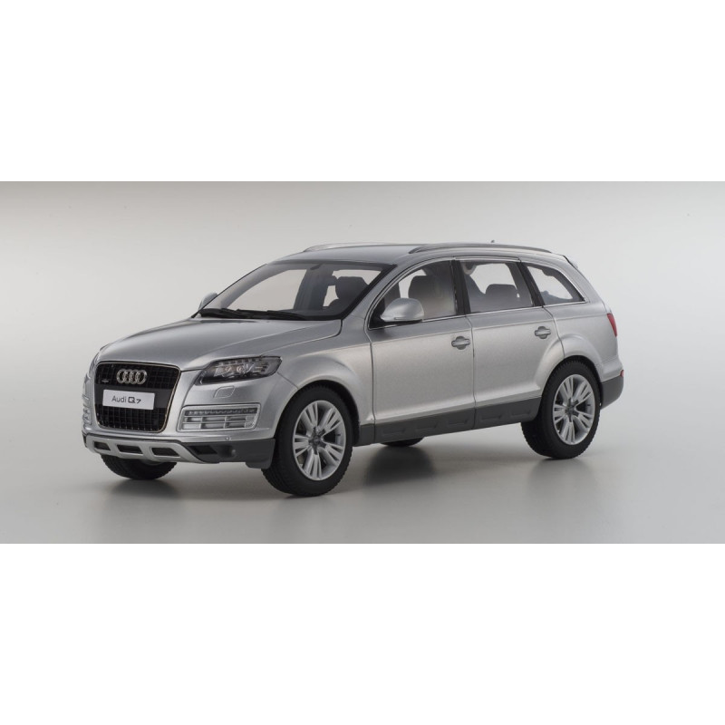 1/18 AUDI Q7 Facelift Ice Silver