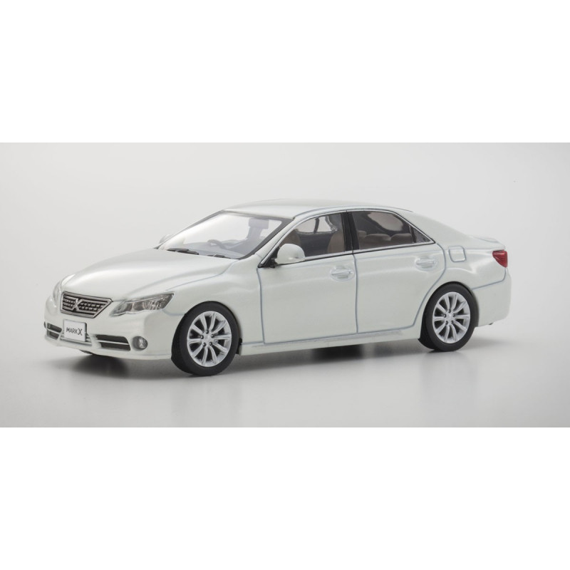 1/43 Toyota Mark X Premium White Pearl Crystal Shine 03637W3
