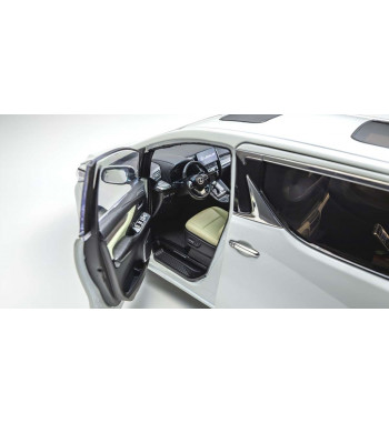 08963WP KYOSHO ORIGINAL 1/18scale Lexus LM300h (White Pearl Crystal Shine)