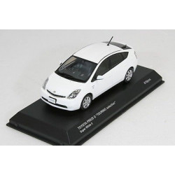 1/43 Toyota Prius "G" Touring Selection Super White 03781W