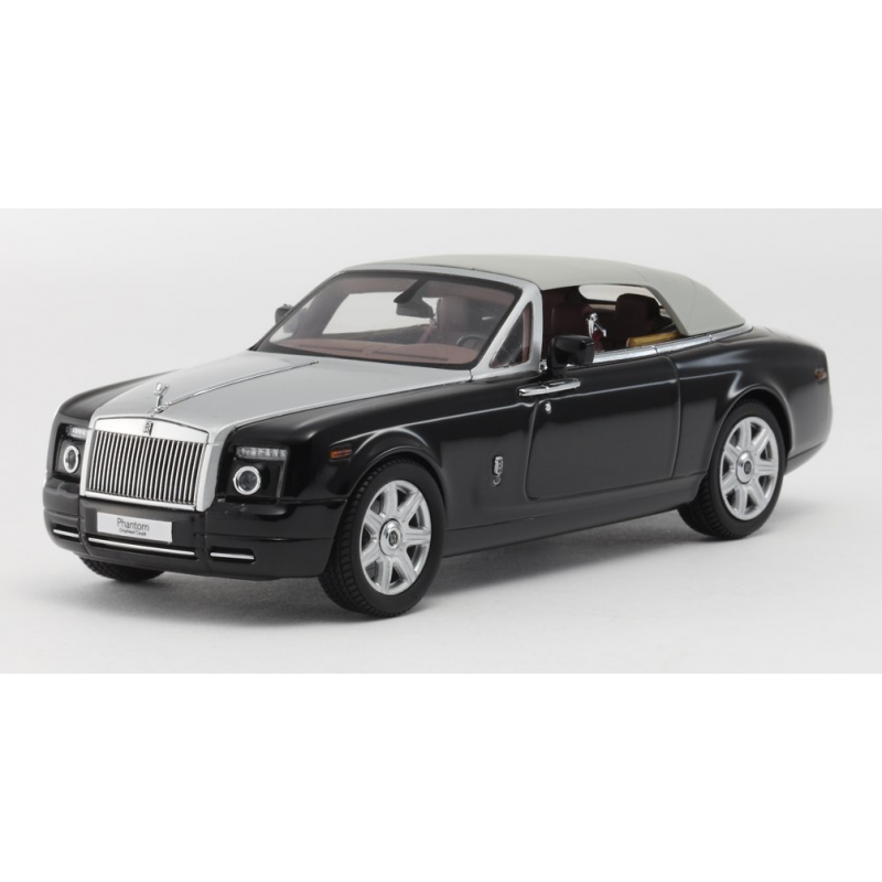 1/43 Rolls-Royce Phantom Drophead Coupe Black 05532BKU