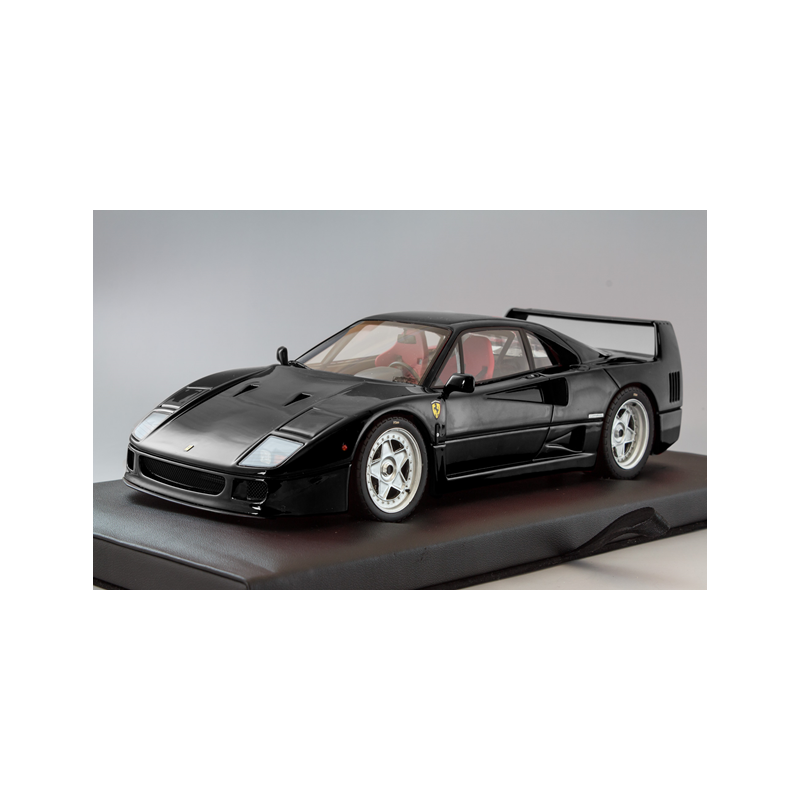 1/18 Ferrari F40 Year 1987 Black