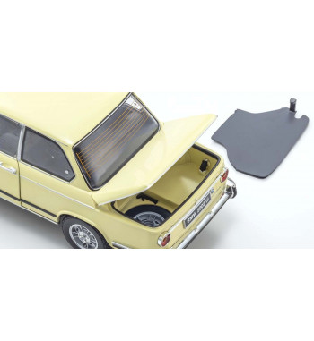 08543ML 1/18 scale BMW 2002 Tii (Beige) KYOSHO ORIGINAL