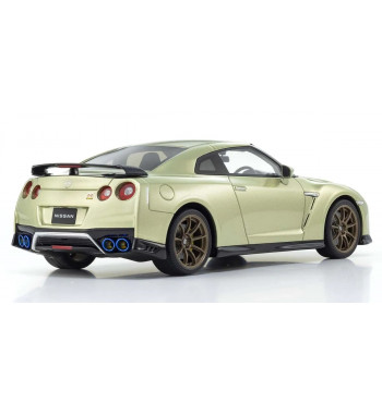 KSR18057MJ Nissan GT-R Premium Edition T-Spec (Millennium Jade) SAMURAI 1/18 scale