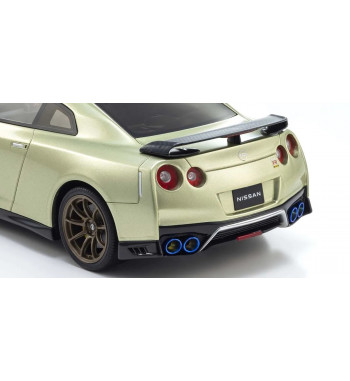 KSR18057MJ Nissan GT-R Premium Edition T-Spec (Millennium Jade) SAMURAI 1/18 scale