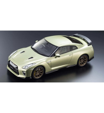KSR18057MJ Nissan GT-R Premium Edition T-Spec (Millennium Jade) SAMURAI 1/18 scale