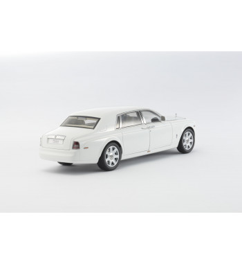 08841EW2 1/18 scale Rolls-Royse Phantom Extended (ENGLISH WHITE) KYOSHO ORIGINAL