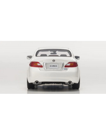 KSR18012W SAMURAI 1/18 Nissan CIMA Hybrid White